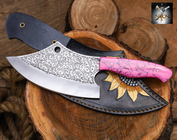 Handmade Damascus Knife with Pink Resin Handle – Fixed Blade Hunting Knife for Women & Collectors